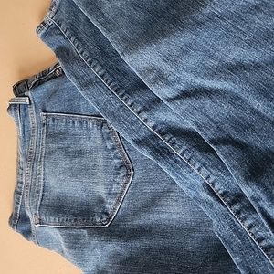 Old Navy Original jeans, mid-rise, straight leg, size 18 short